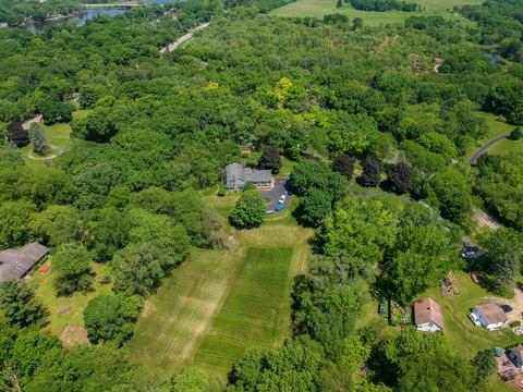 907 S River Rd, Mchenry, IL 60051 photo 11