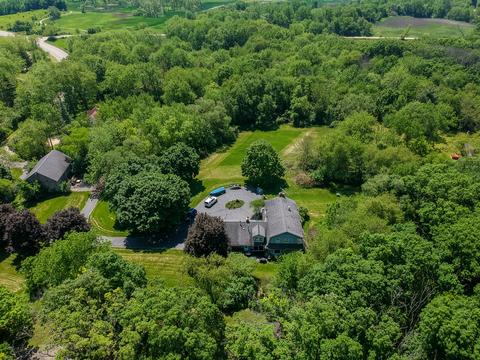 907 S River Rd, Mchenry, IL 60051 photo 12