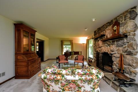 907 S River Rd, Mchenry, IL 60051 photo 17