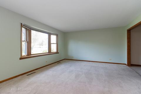 1552 W Station St, Kankakee, IL 60901 photo 2