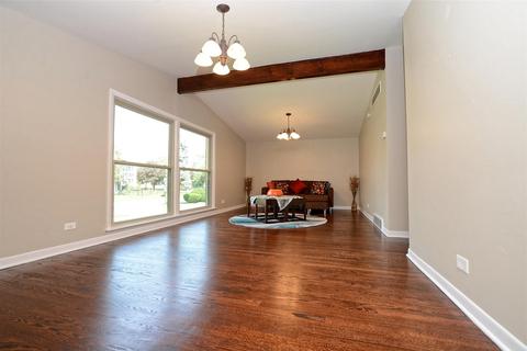 7813 W 79th Pl, Bridgeview, IL 60455 photo 5