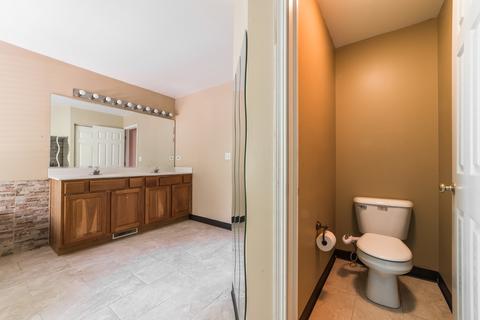 20 Eagle Ct, Streamwood, IL 60107 photo 28
