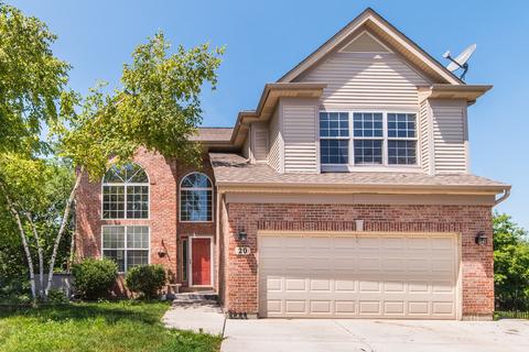 20 Eagle Ct, Streamwood, IL 60107 photo 1