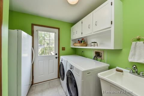768 S River Rd, Naperville, IL 60540 photo 14