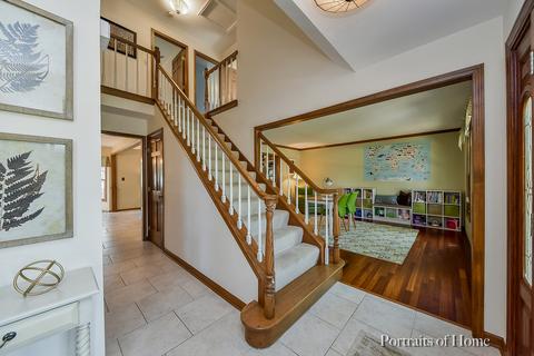 768 S River Rd, Naperville, IL 60540 photo 15