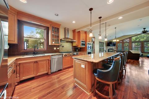 213 E Lincoln Ave, Wheaton, IL 60187 photo 14