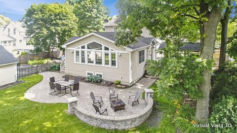 213 E Lincoln Ave, Wheaton, IL 60187 photo 38