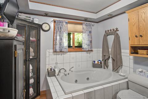 12672 River Rd, Plano, IL 60545 photo 28