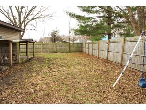 823 E Progress St, Arthur, IL 61911 photo 13