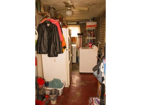 823 E Progress St, Arthur, IL 61911 photo 7
