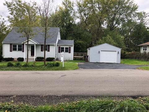 2121 Beachside Rd, Mchenry, IL 60050 photo 1
