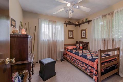 405 E Park St, Danvers, IL 61732 photo 8