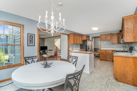 15411 S Pratt Ln, Plainfield, IL 60544 photo 11