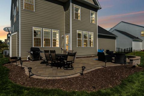 3679 Shaughnessy Dr, Elgin, IL 60124 photo 36
