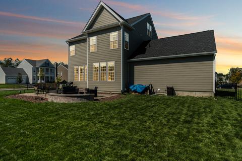 3679 Shaughnessy Dr, Elgin, IL 60124 photo 35
