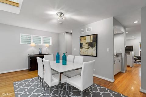 1305 N Damen Ave, Chicago, IL 60622 photo 3