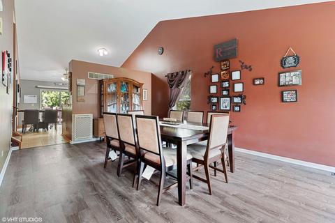 2314 Willow Lakes Ct, Plainfield, IL 60586 photo 3