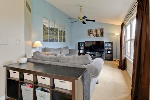 145 Dickens Trl, Elgin, IL 60120 photo 14