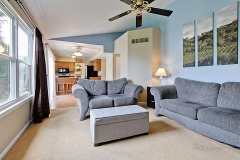 145 Dickens Trl, Elgin, IL 60120 photo 15