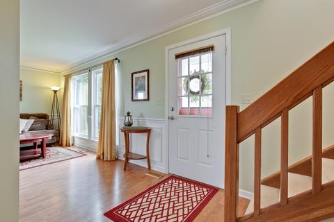145 Dickens Trl, Elgin, IL 60120 photo 4