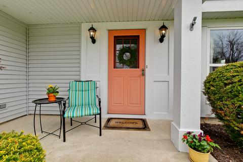 145 Dickens Trl, Elgin, IL 60120 photo 2