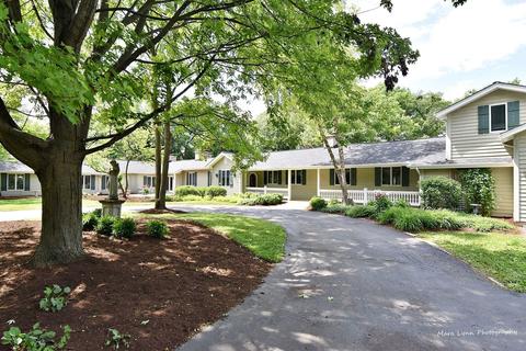 34 W102 White Thorne Rd, Wayne, IL 60184 photo 1
