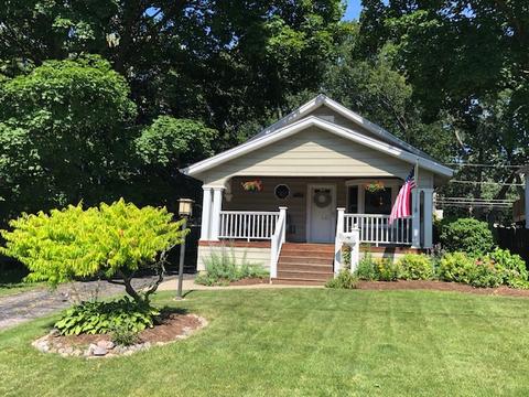 1179 Morton Ave, Elgin, IL 60120 photo 1