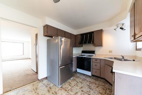 370 Echo Ln #2, Aurora, IL 60504 photo 6