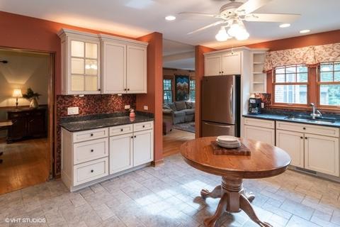 182 Akenside Rd, Riverside, IL 60546 photo 5