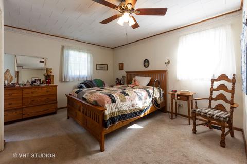 3505 Sigwalt St, Rolling Meadows, IL 60008 photo 6