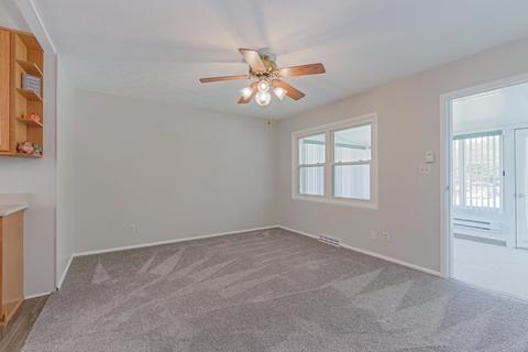 110712 E Jackson St, Bloomington, IL 61701 photo 7