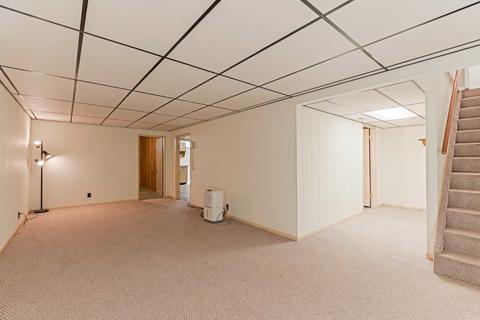 110712 E Jackson St, Bloomington, IL 61701 photo 19