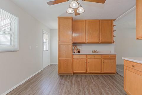 110712 E Jackson St, Bloomington, IL 61701 photo 5