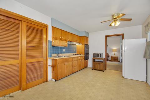 136 S 7000w Rd, Kankakee, IL 60901 photo 3