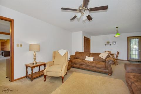 136 S 7000w Rd, Kankakee, IL 60901 photo 6