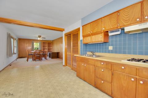 136 S 7000w Rd, Kankakee, IL 60901 photo 2