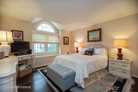 1329 Fairfield Ct #P, Wheeling, IL 60090 photo 6