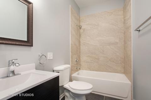 252 E 37th St, Chicago, IL 60653 photo 14
