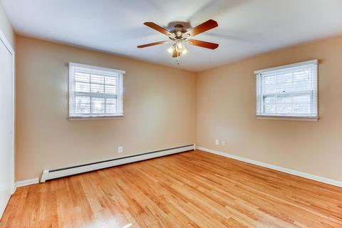 300 Hillcrest Dr, Algonquin, IL 60102 photo 8