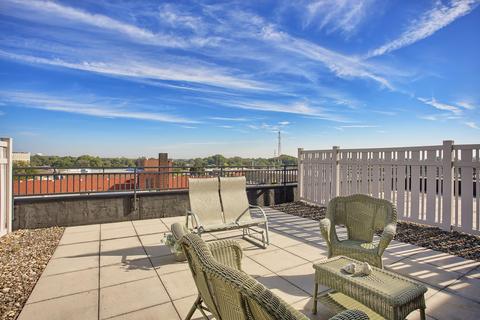 1 E Main St #405, Champaign, IL 61820 photo 17