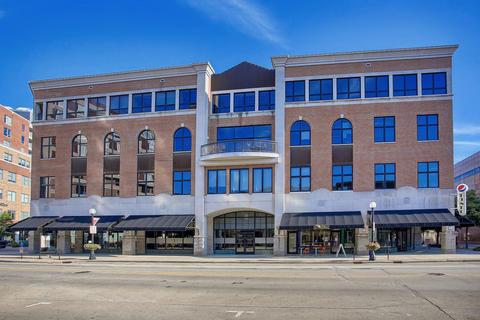 1 E Main St #405, Champaign, IL 61820 photo 1
