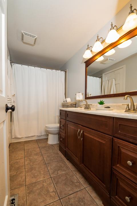 5830 Danforth Ct, Hanover Park, IL 60133 photo 30