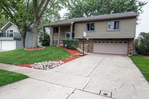5830 Danforth Ct, Hanover Park, IL 60133 photo 2