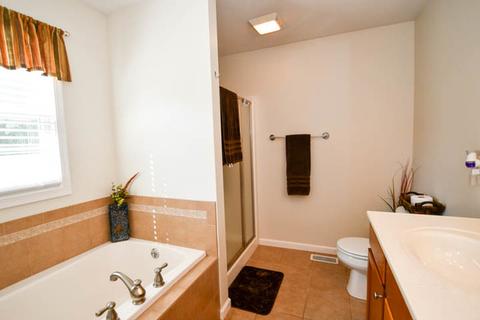 5011 Fleming Ln, Bloomington, IL 61705 photo 10