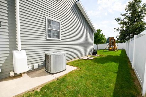 5011 Fleming Ln, Bloomington, IL 61705 photo 35