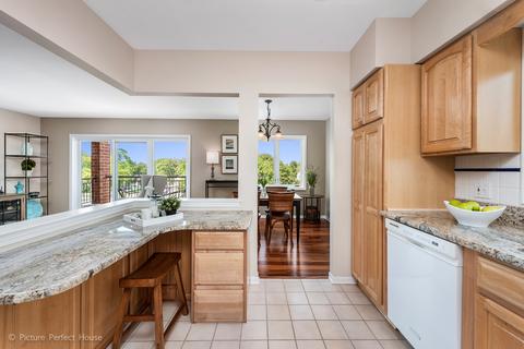 455 W Front St #503, Wheaton, IL 60187 photo 10