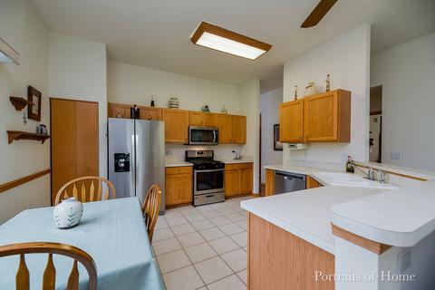 21448 W Larch Dr, Plainfield, IL 60544 photo 9