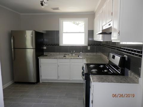 68 Cherry St, Park Forest, IL 60466 photo 7