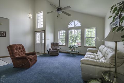 2227 White Eagle Dr, Plainfield, IL 60586 photo 4