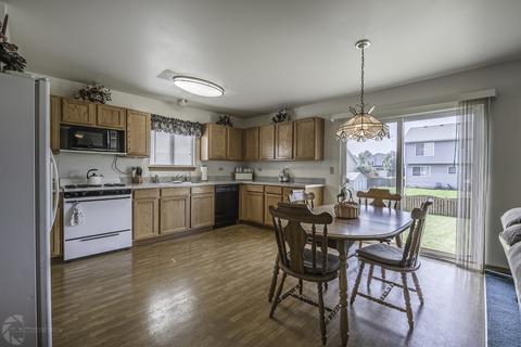 2227 White Eagle Dr, Plainfield, IL 60586 photo 6